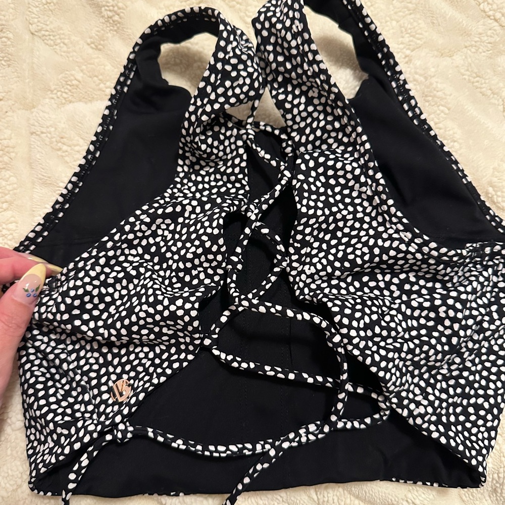 BuffBunny Black and White Bikini Top
